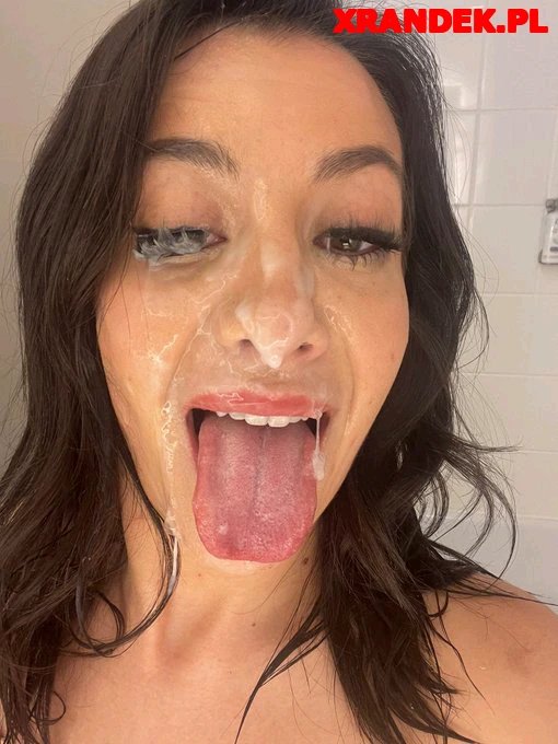 Kitty 💦